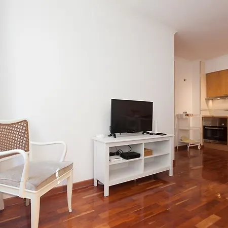 Gloria 68 Apartment